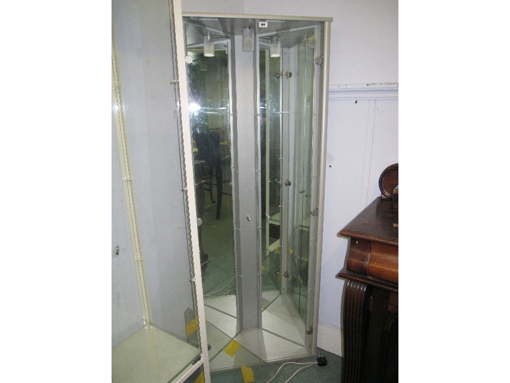 Appraisal: Lot comprising three shop display cabinets