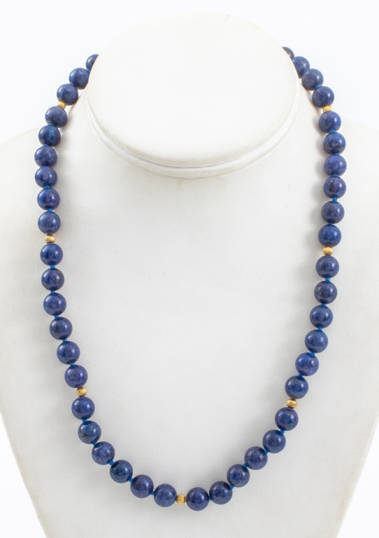 Appraisal: K YELLOW GOLD LAPIS BEAD NECKLACE Lapis lazuli necklace with