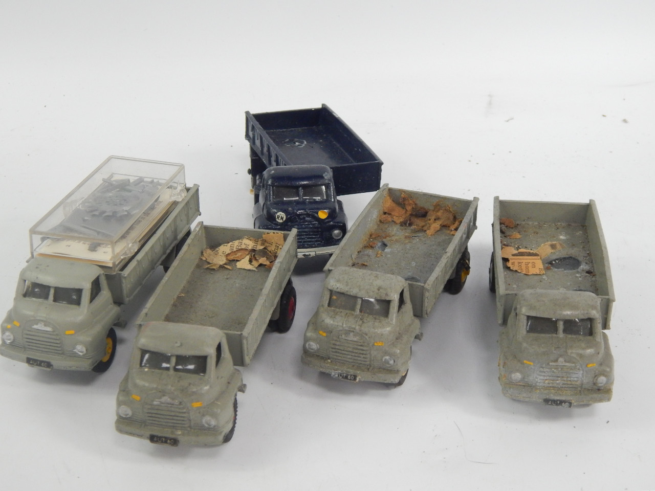 Appraisal: Various Automec Lincoln Highway Models Bedford flatbed trucks undecorated unboxed