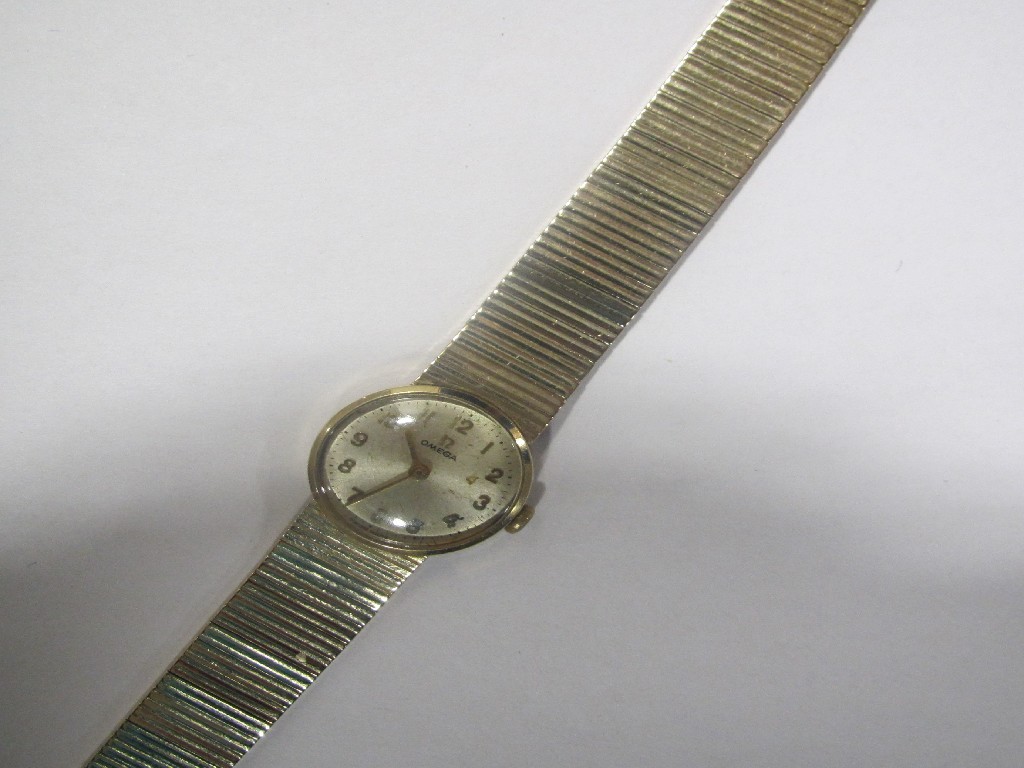 Appraisal: Ladies ct gold cased Omega wrist watch with cream dial