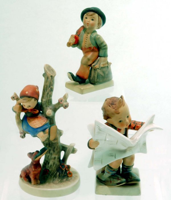 Appraisal: Three Hummel figurines B Out of Danger Merry Wanderer -