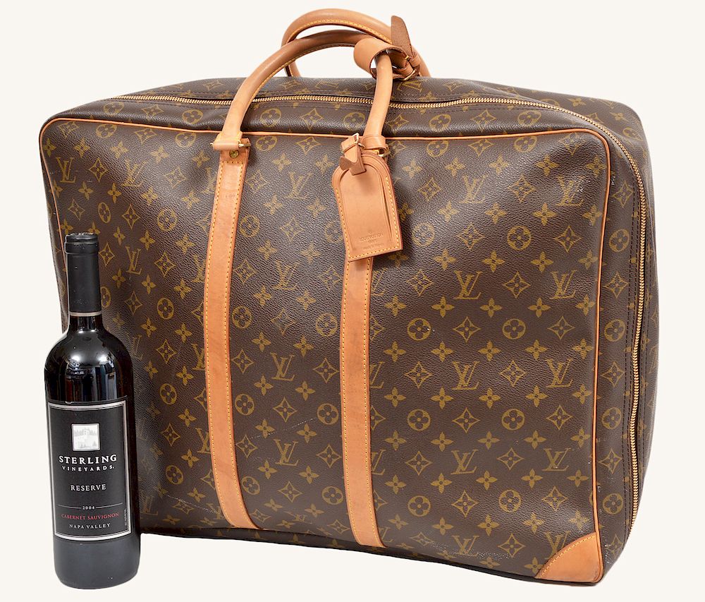 Appraisal: Louis Vuitton Monogram Sirius Suit Case Louis Vuitton monogram Sirius