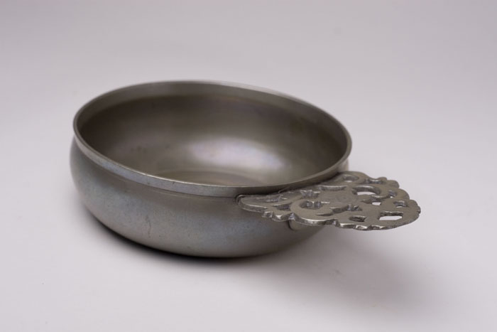 Appraisal: PEWTER PORRINGER WILLIAM BILLINGS - Providence Rhode Island - Maker's