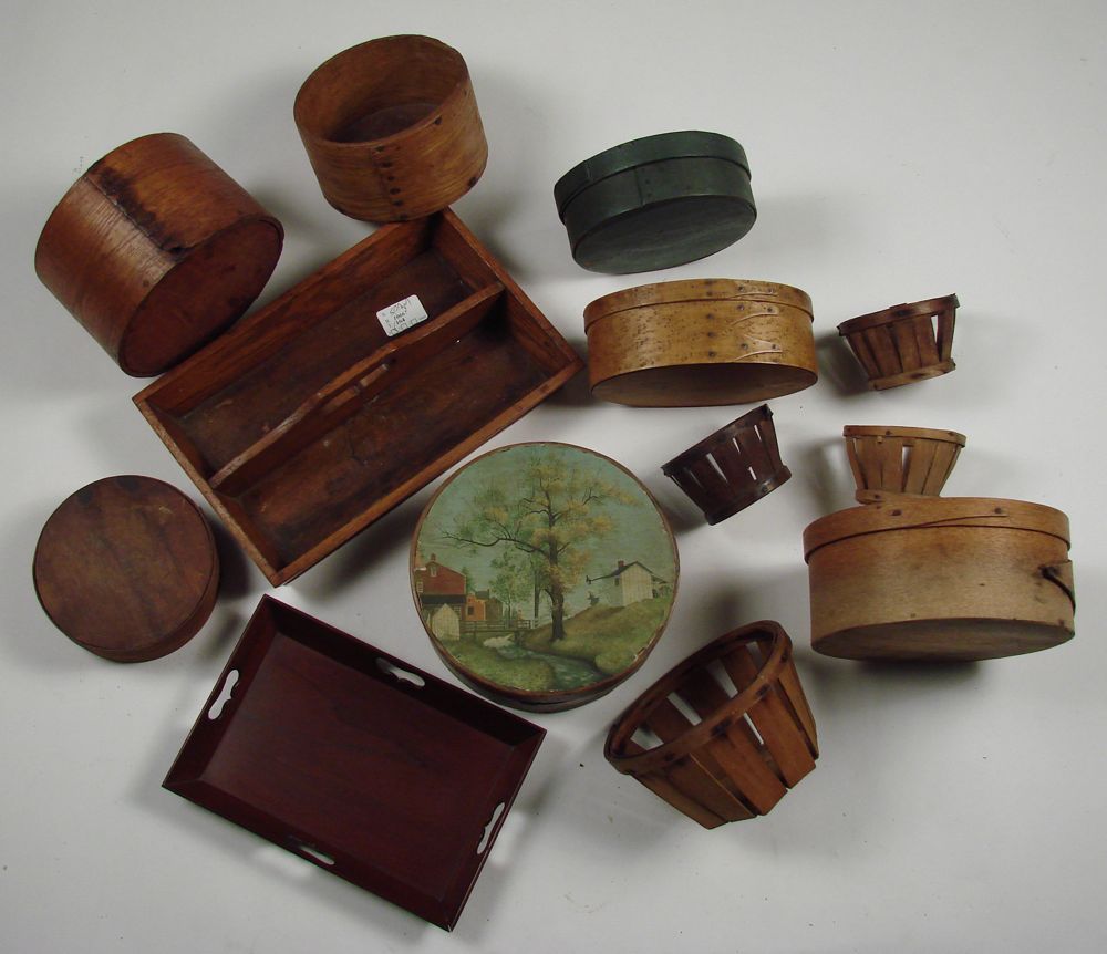 Appraisal: THIRTEEN ASSORTED BOXES AND TRAYS Six circular wooden boxes one