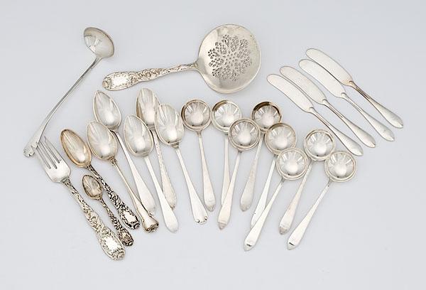 Appraisal: TIFFANY CO STERLING FLATWARE pieces Includes a Chrysanthemum tomato server