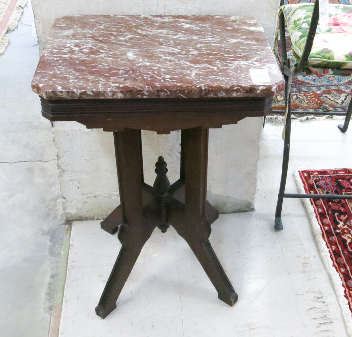 Appraisal: VICTORIAN LAMP TABLE American last quarter of the th century