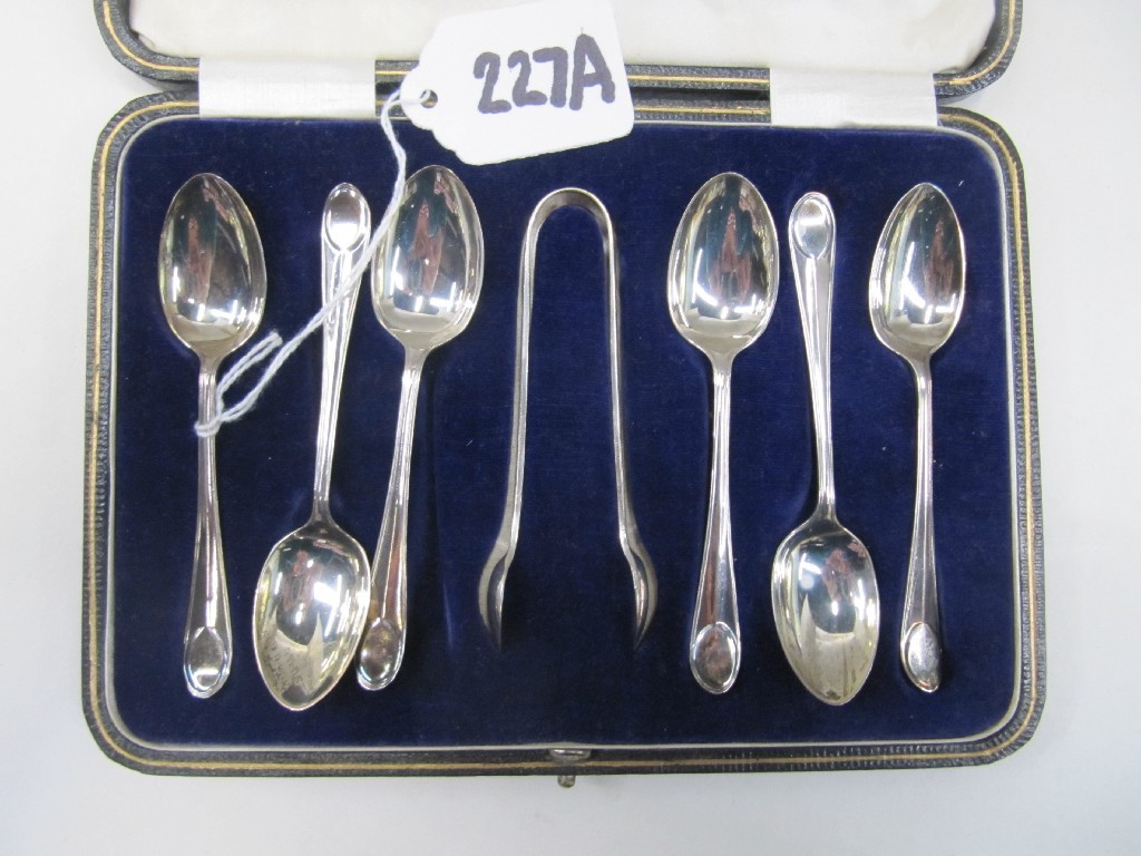 Appraisal: Cased set of six silver spoons with tongs Sheffield