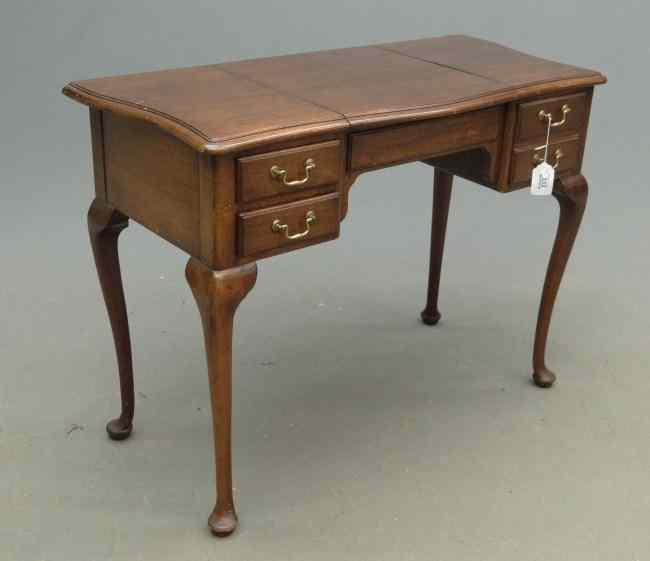 Appraisal: th c mahogany Beau Brummel '' W '' D ''