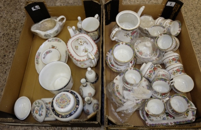 Appraisal: A collection of pottery to include Queens china tea set