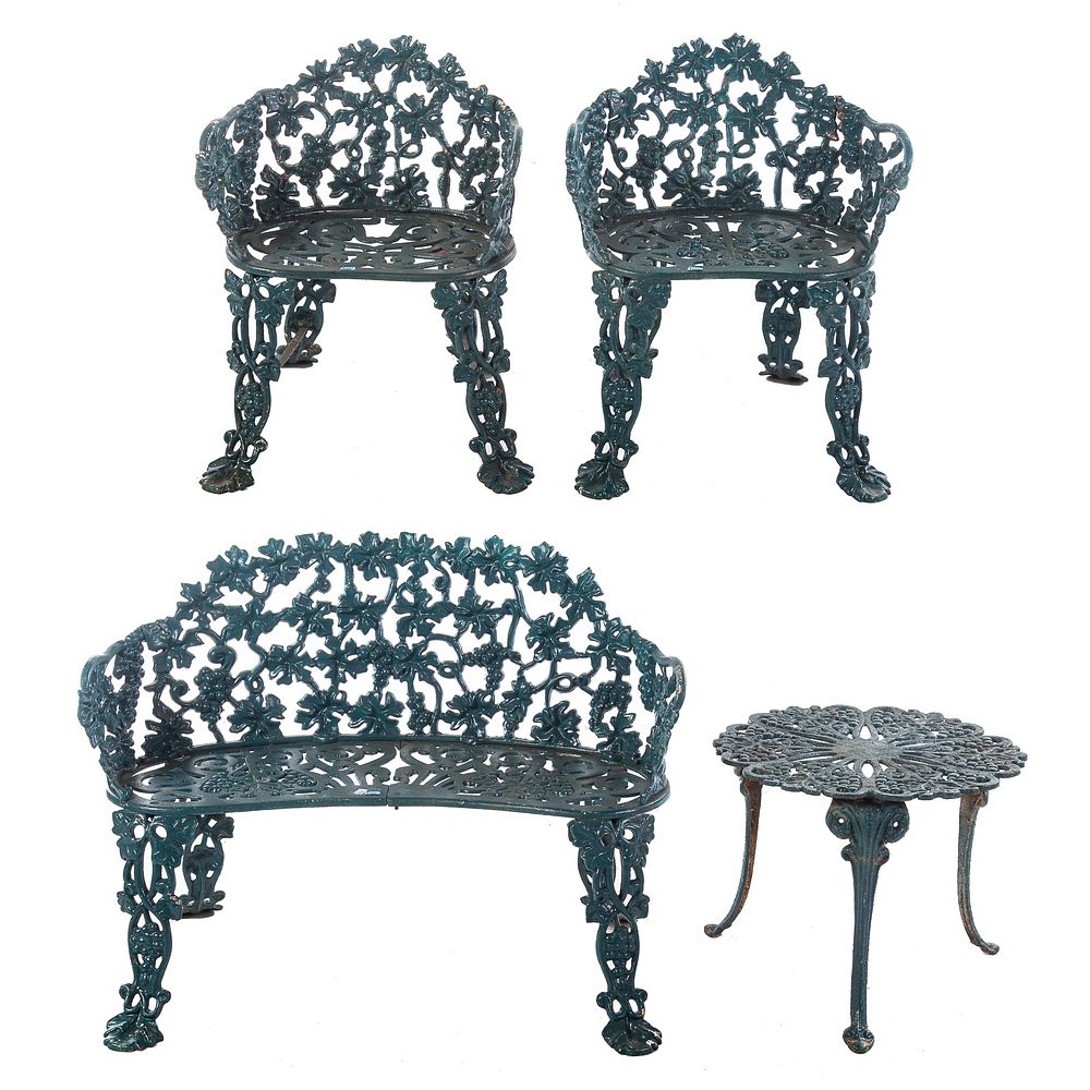 Appraisal: Pieces of Cast Aluminum Patio Furniture Set comprises of a