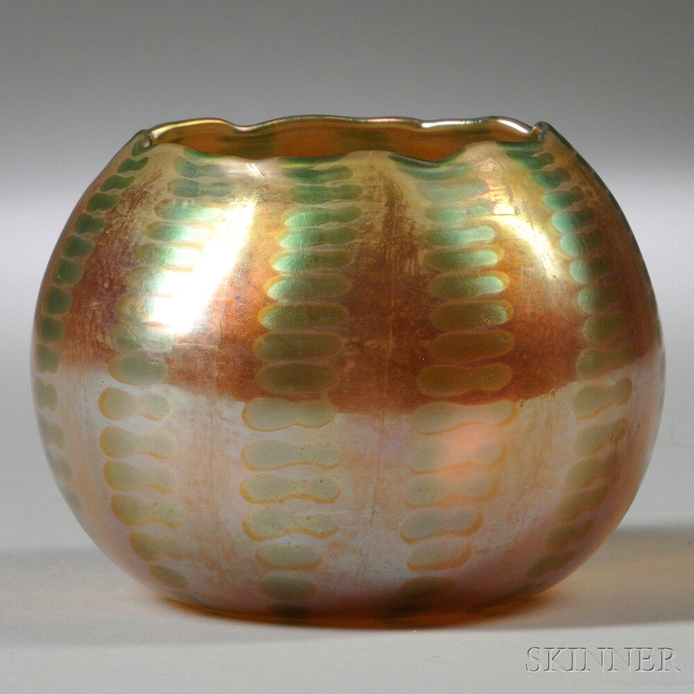 Appraisal: Kew Blas Vase Art glass Union Glass Company Somerville Massachusetts