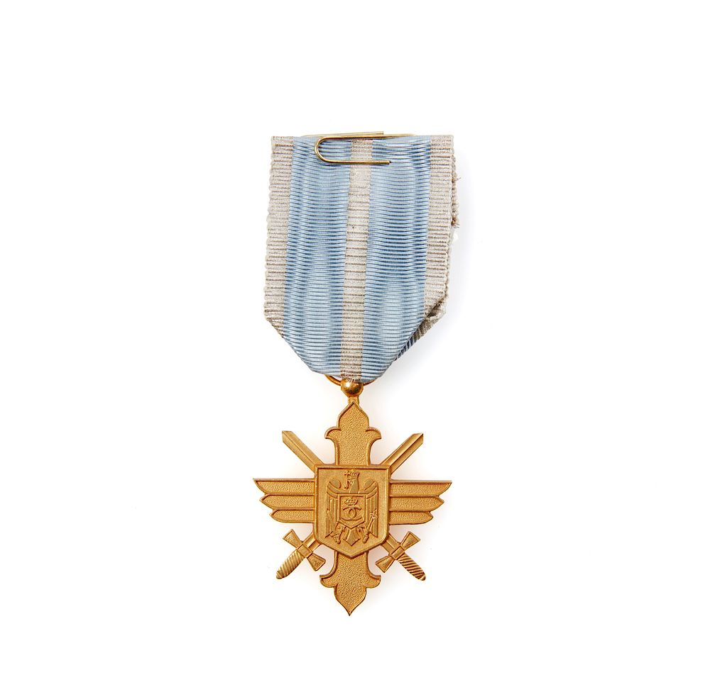 Appraisal: Romanian Air Force Merit Medal Romanian Air Force merit cross