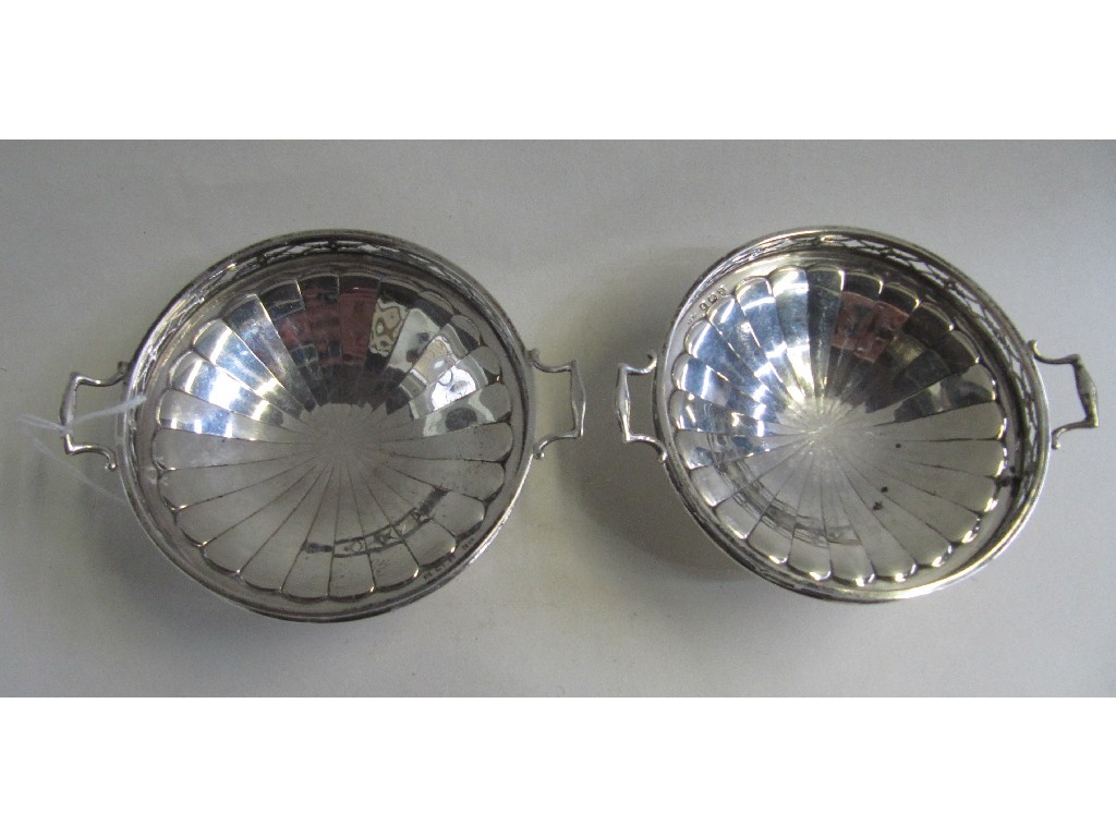 Appraisal: Pair of silver bon bon dishes Birmingham