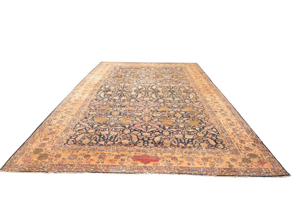 Appraisal: MOHAJERAN SAROUK CARPET ' x ' Condition