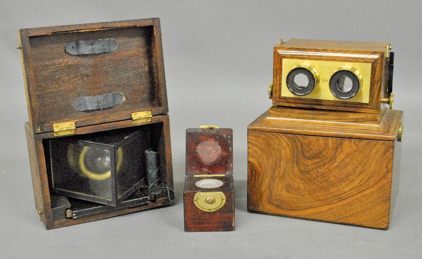 Appraisal: - Mahogany cased navigational device box h x w a