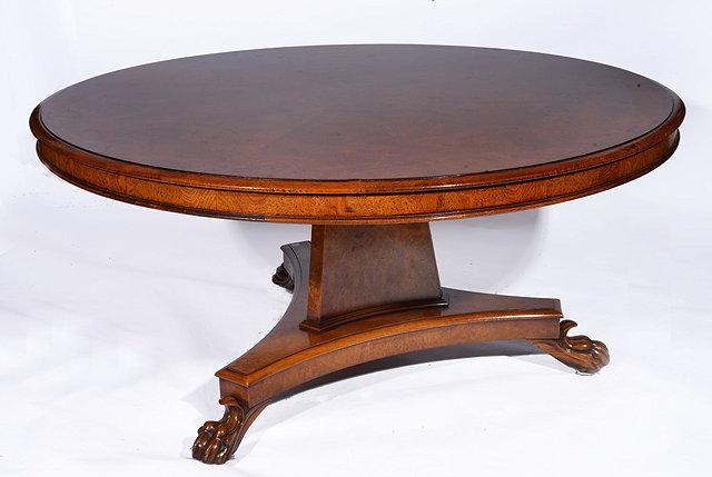 Appraisal: A WILLIAM IV STYLE DINING TABLE with pollard oak veneered