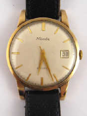 Appraisal: A carat gold Navada gent's wristwatch