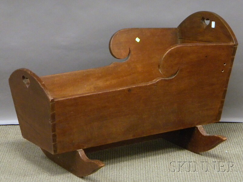 Appraisal: Wood Dovetail-constructed Rocking Open Cradle with heart cutouts lg in