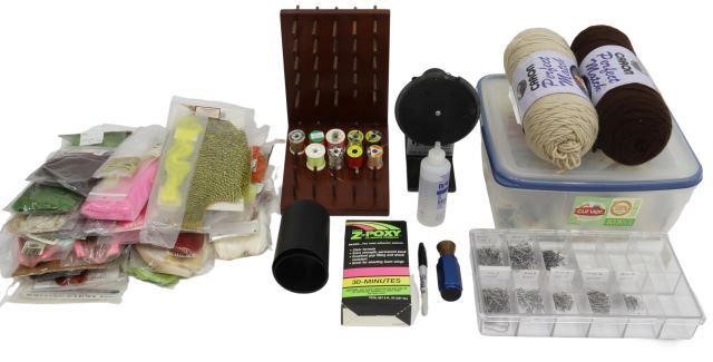 Appraisal: lot Fisherman's fly-tying equipment including battery-operated Head Spin Fly Jig