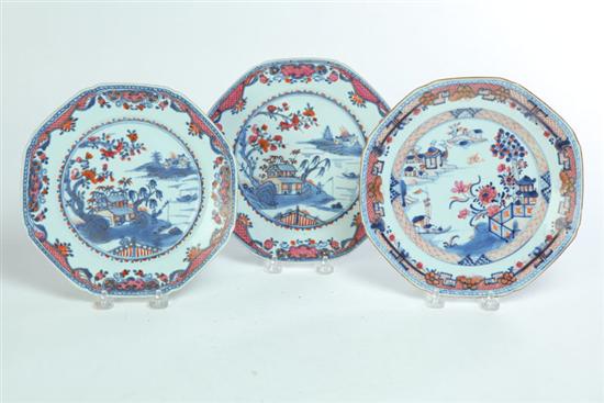 Appraisal: THREE CHINESE EXPORT PLATES Late th-early th century Consists of