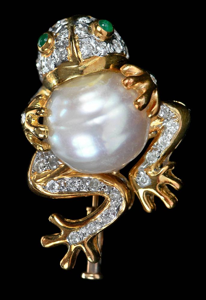 Appraisal: kt Gemstone Frog Brooch one baroque pearl bead approx mm