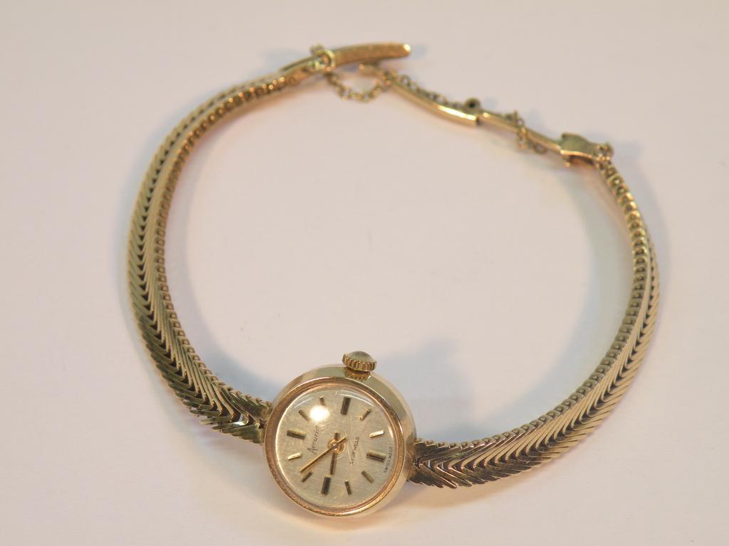 Appraisal: An Accurist lady's wrist watch with ct gold metal grams