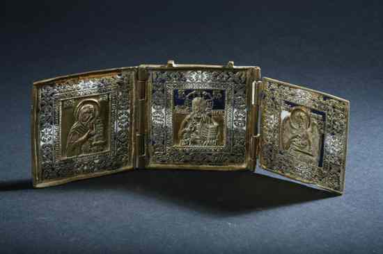 Appraisal: RUSSIAN ENAMELLED BRASS TRAVELLING TRIPTYCH ICON th century The central