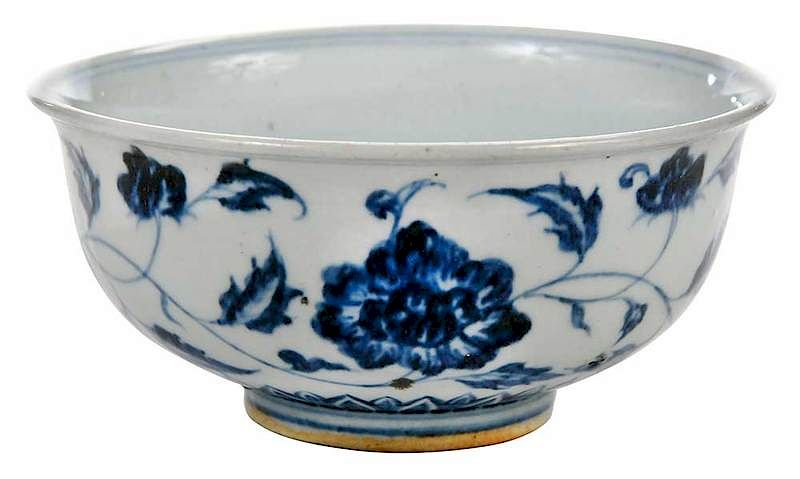 Appraisal: Chinese Blue and White Bowl porcelain bowl with blue floral