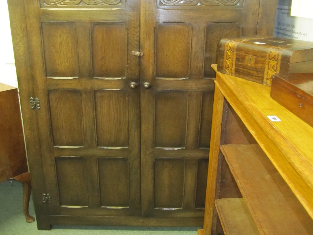 Appraisal: Oak double door wardrobe