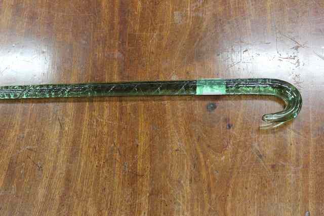 Appraisal: A GLASS WALKING STICK long