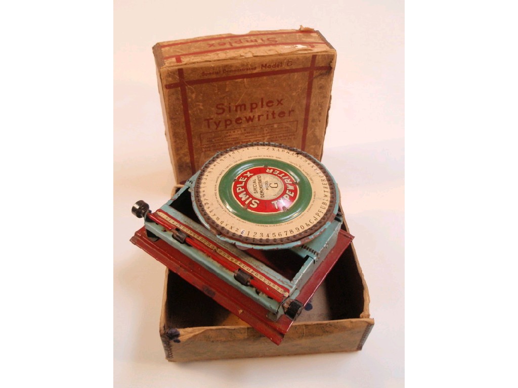 Appraisal: A boxed Simplex typewriter model G