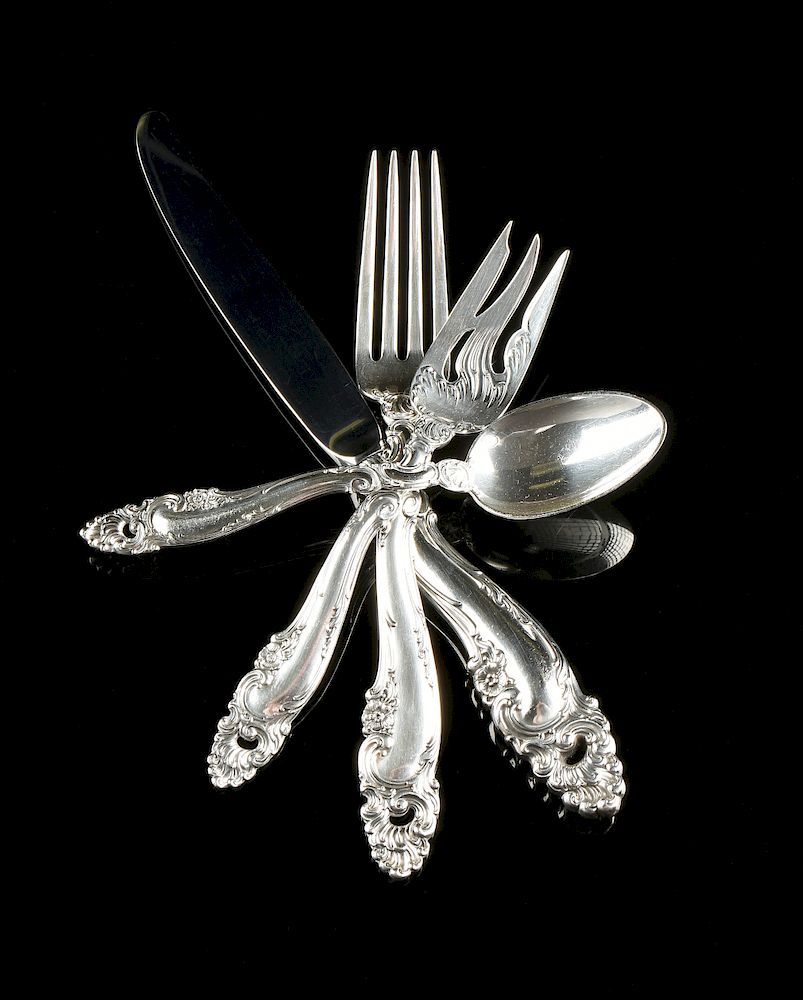 Appraisal: A SIXTY-FOUR PIECE STERLING SILVER FLATWARE SERVICE BY GORHAM DECOR