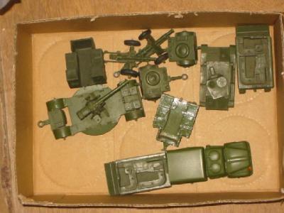 Appraisal: Eleven Dinky army vehicles P-G