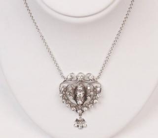 Appraisal: K WHITE GOLD DIAMOND PENDANT NECKLACE HAVING DIAMONDS TOTALING CTW