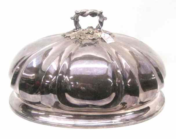 Appraisal: LARGE SILVER PLATED ROAST COVER Dimensions ''L x ''W x