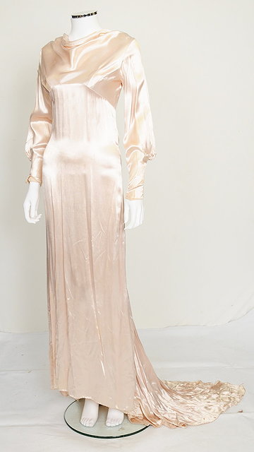 Appraisal: A s pale pink satin wedding dress long sleeves with