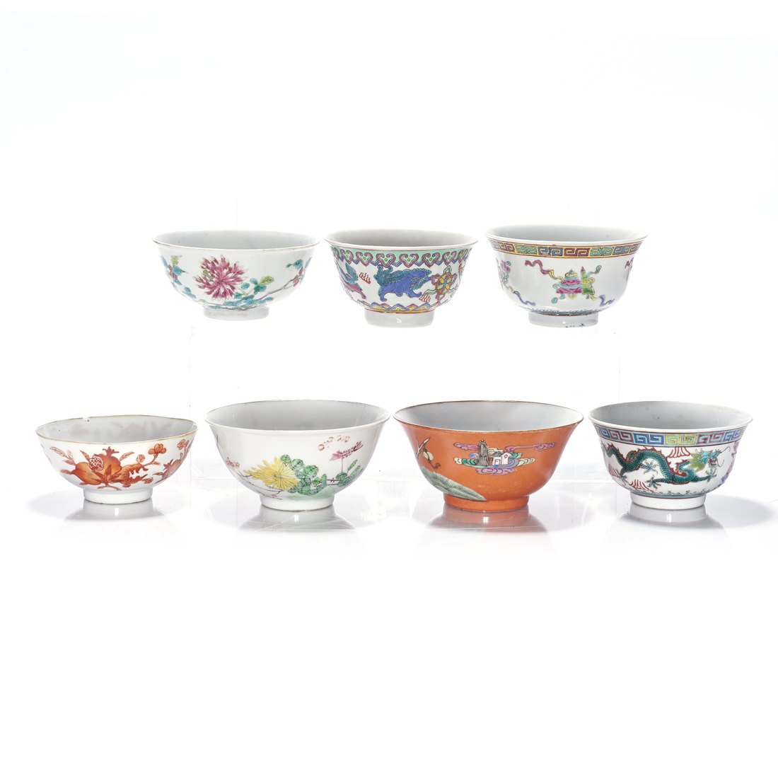 Appraisal: LOT OF CHINESE MOSTLY FAMILLE ROSE BOWLS lot of Chinese