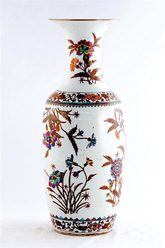 Appraisal: Chinese Export porcelain vase circa balustrade form with flared neck