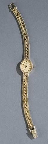 Appraisal: Baume Mercier ladies kt gold quartz watch A Baume Mercier