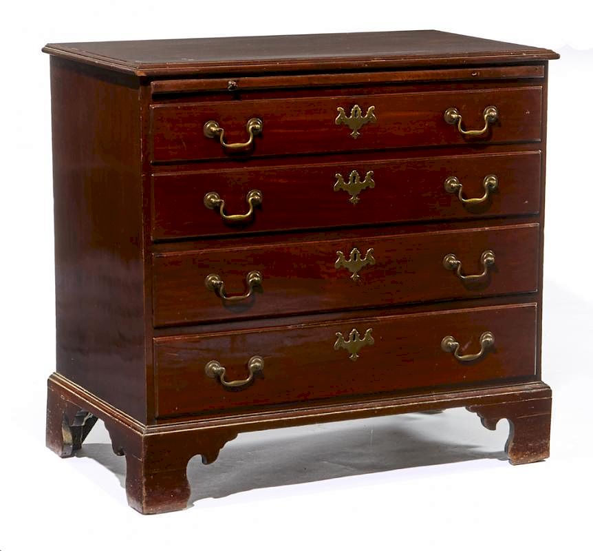 Appraisal: English bachelors chest English mahogany bachelors chest early th c