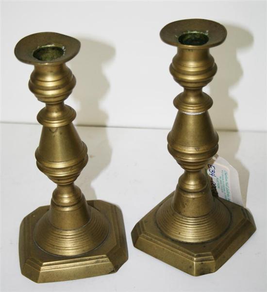 Appraisal: Pair beehive pattern brass candlesticks H