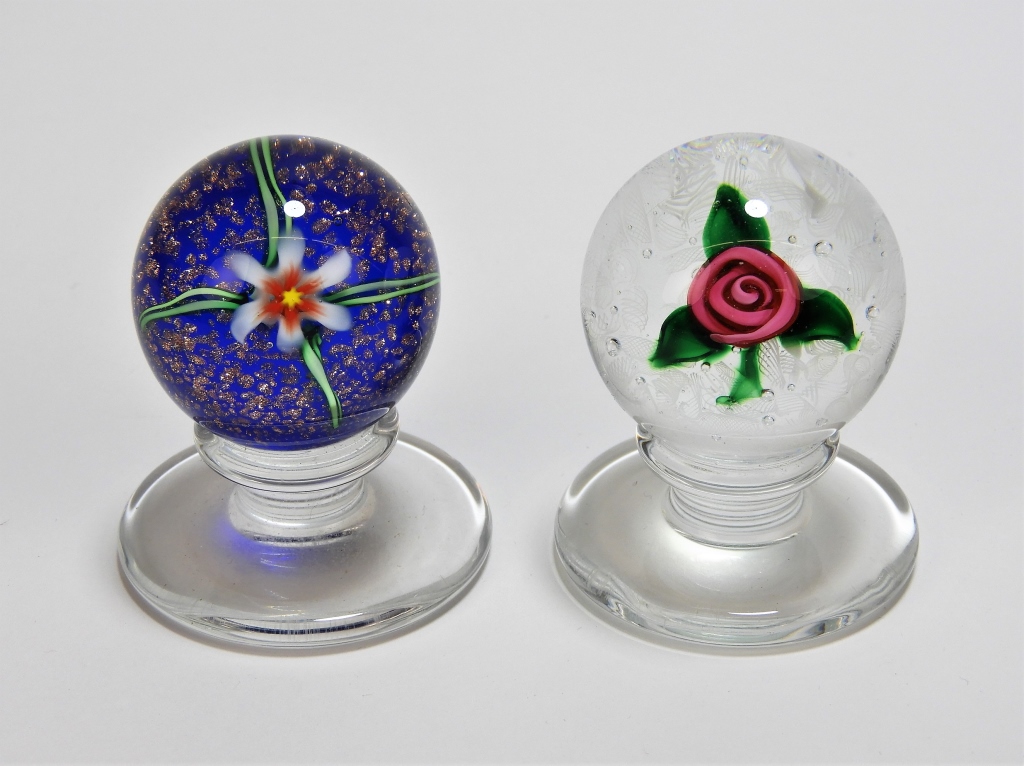 Appraisal: PC CHARLES KAZIUN JR PEDESTAL GLASS PAPERWEIGHTS Massachusetts - Includes