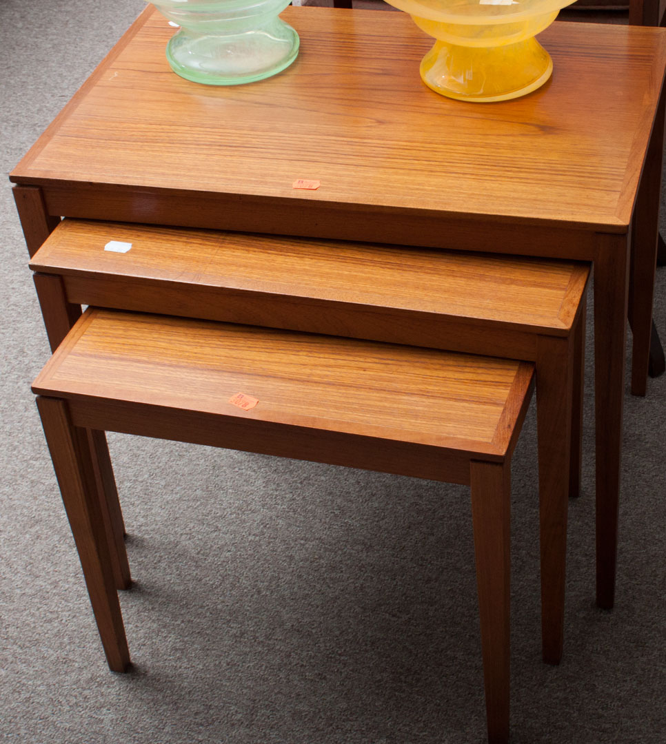 Appraisal: Mid-century set of stacking tables