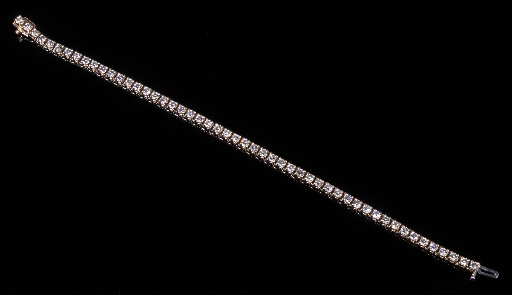 Appraisal: DIAMOND TENNIS BRACELET k gold diamond tennis bracelet set with