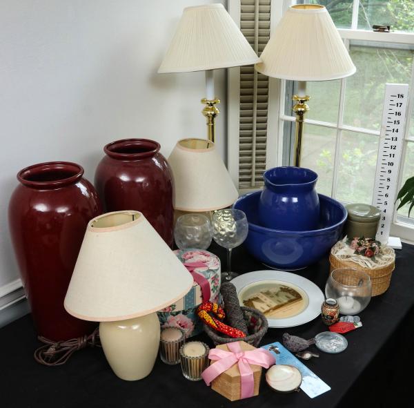 Appraisal: WASH STAND SET AND DECORATIVE OBJECTSThe collection as shown ONSITE