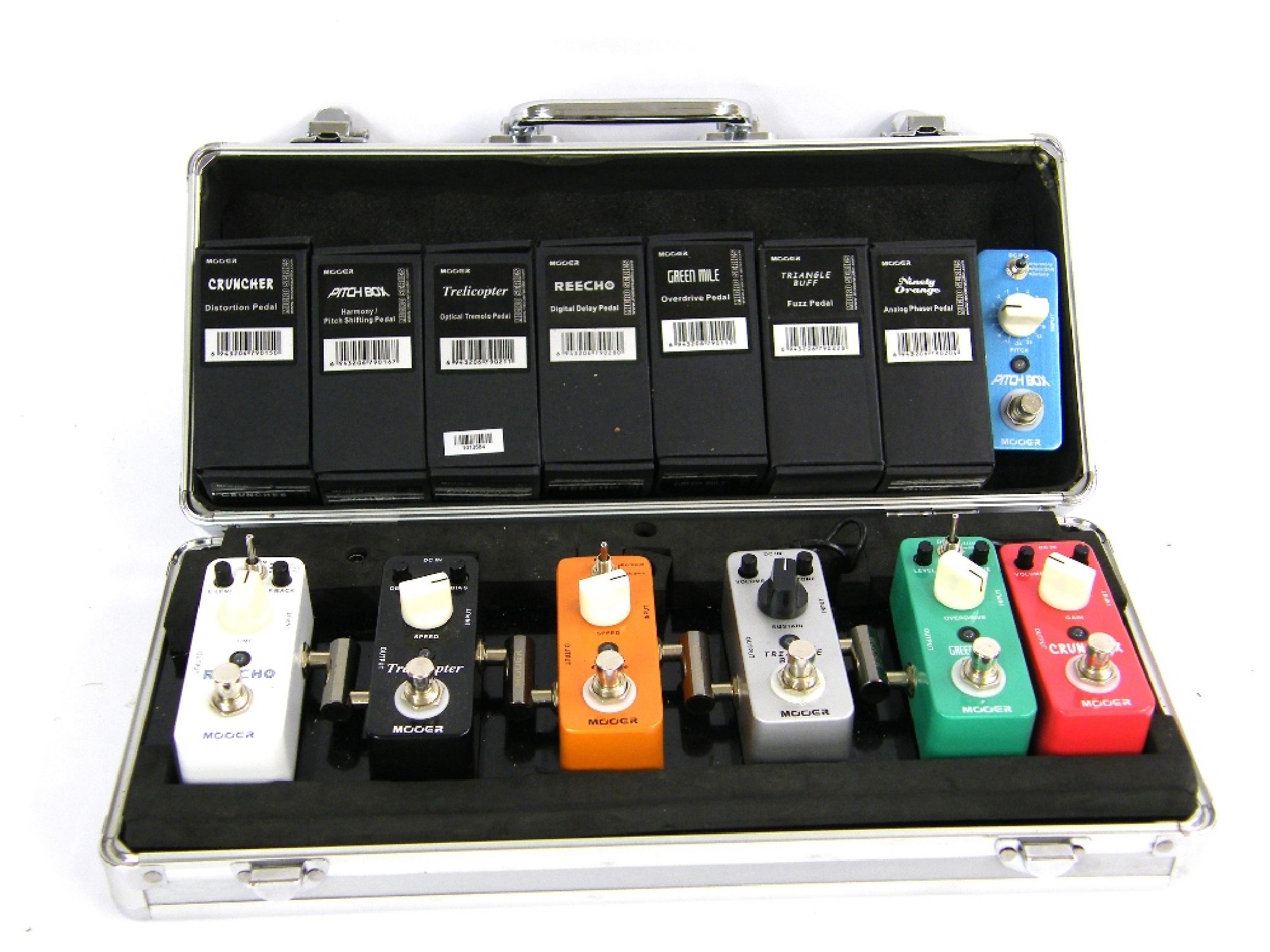 Appraisal: Seven Mooer guitar effects pedals to include Reecho Trelicopter Ninety