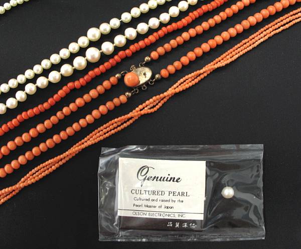 Appraisal: A collection of cultured pearl and coral bead jewelry including