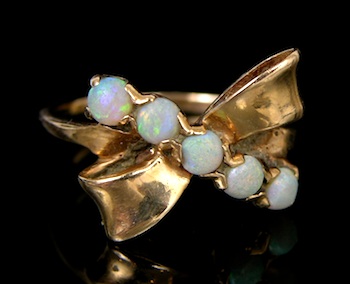 Appraisal: Ladies' Bow Shape Opal Ring k yellow gold band approx