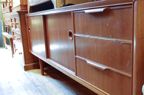 Appraisal: 'S TEAK SIDEBOARD