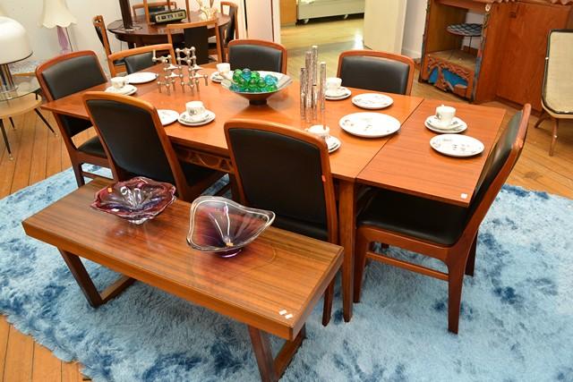 Appraisal: A 'S TEAK AVALON EXTENSION DINING TABLE AND SIX DINING